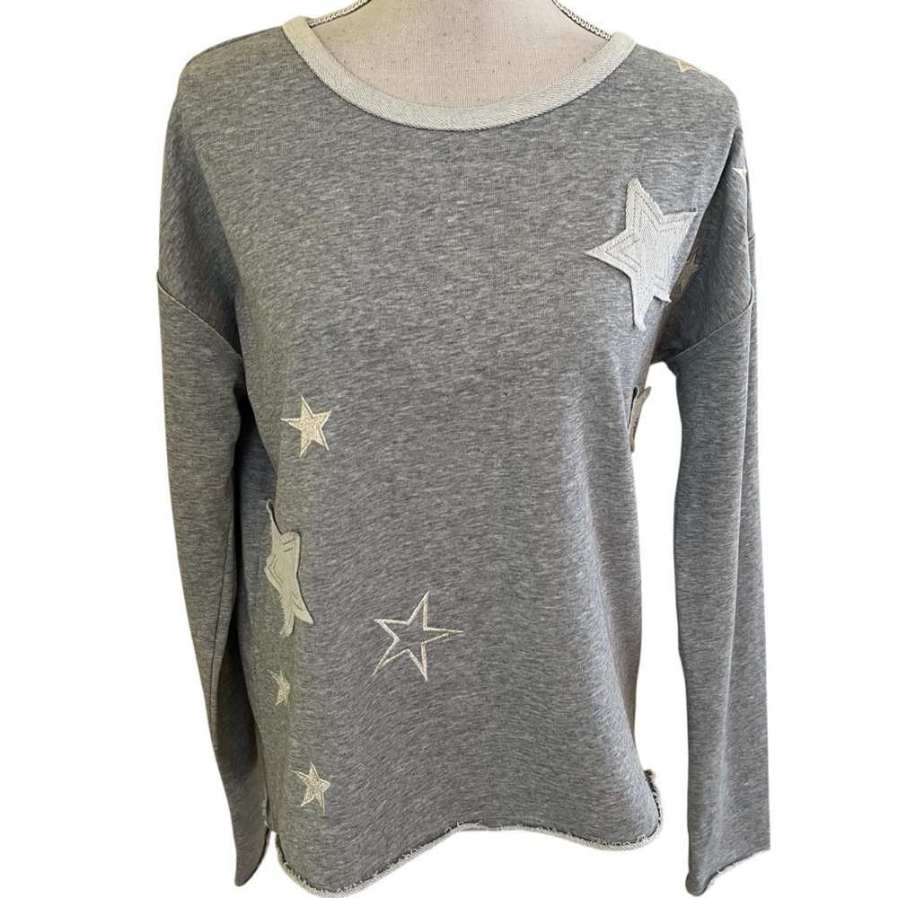 Hem & Thread Gray Star Embroidered Long Sleeve Top M